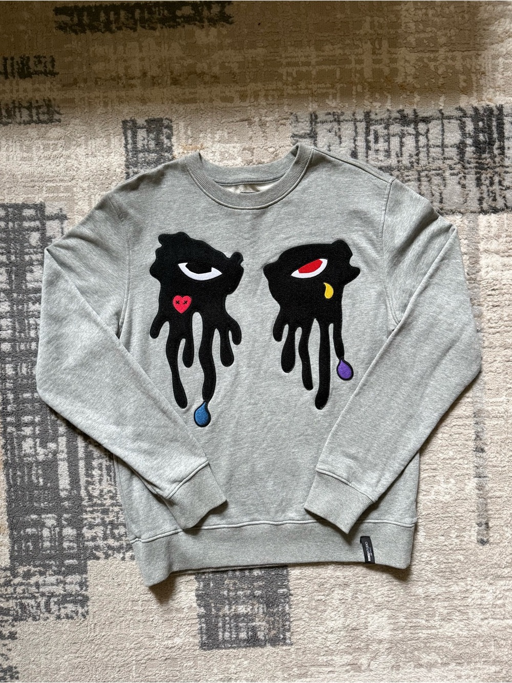 RokuStudio Grey Crewneck Sweatshirt with Drip Eye Motif